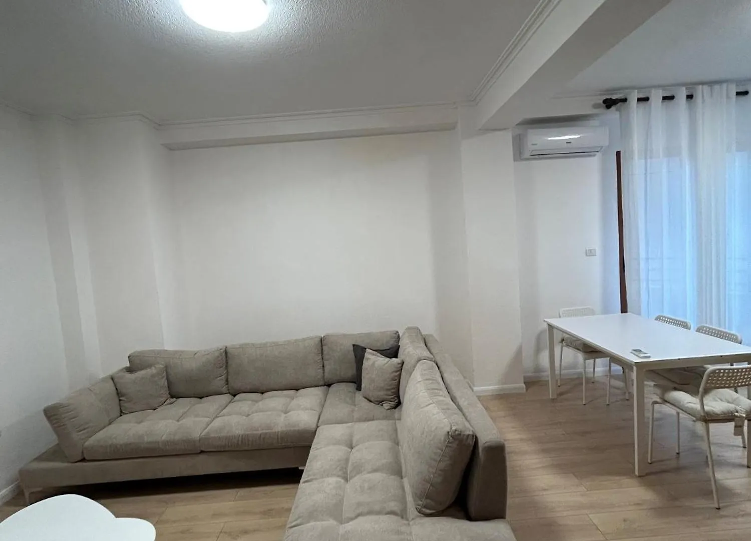 Az Apartment Pogradec